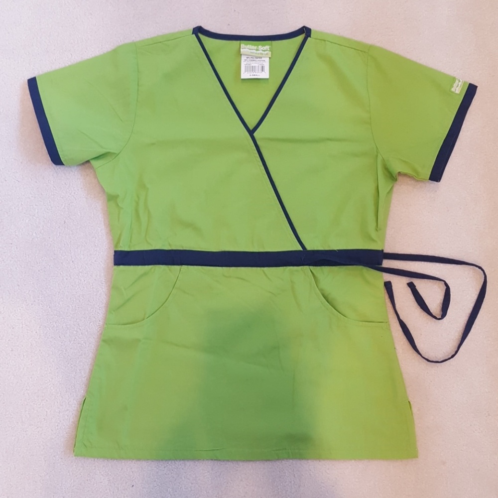XS Butter-Soft Kimono Inspired Scrub Top